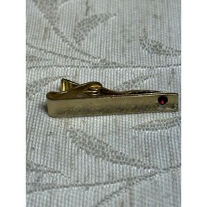 Vintage Brushed Gold Tone With Red Gem Shorty Tie Clip